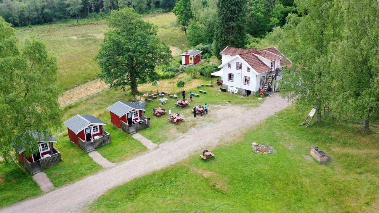 Bjoersjoeas Vildmark - Room In The Main House Olofstorp Exteriér fotografie